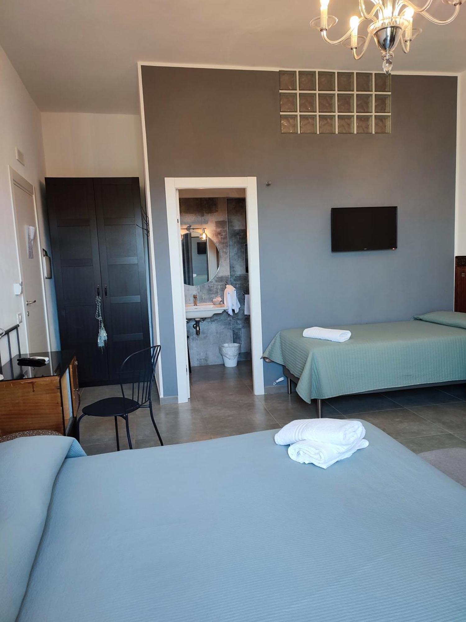 Inkantu B&B Terrasini Δωμάτιο φωτογραφία